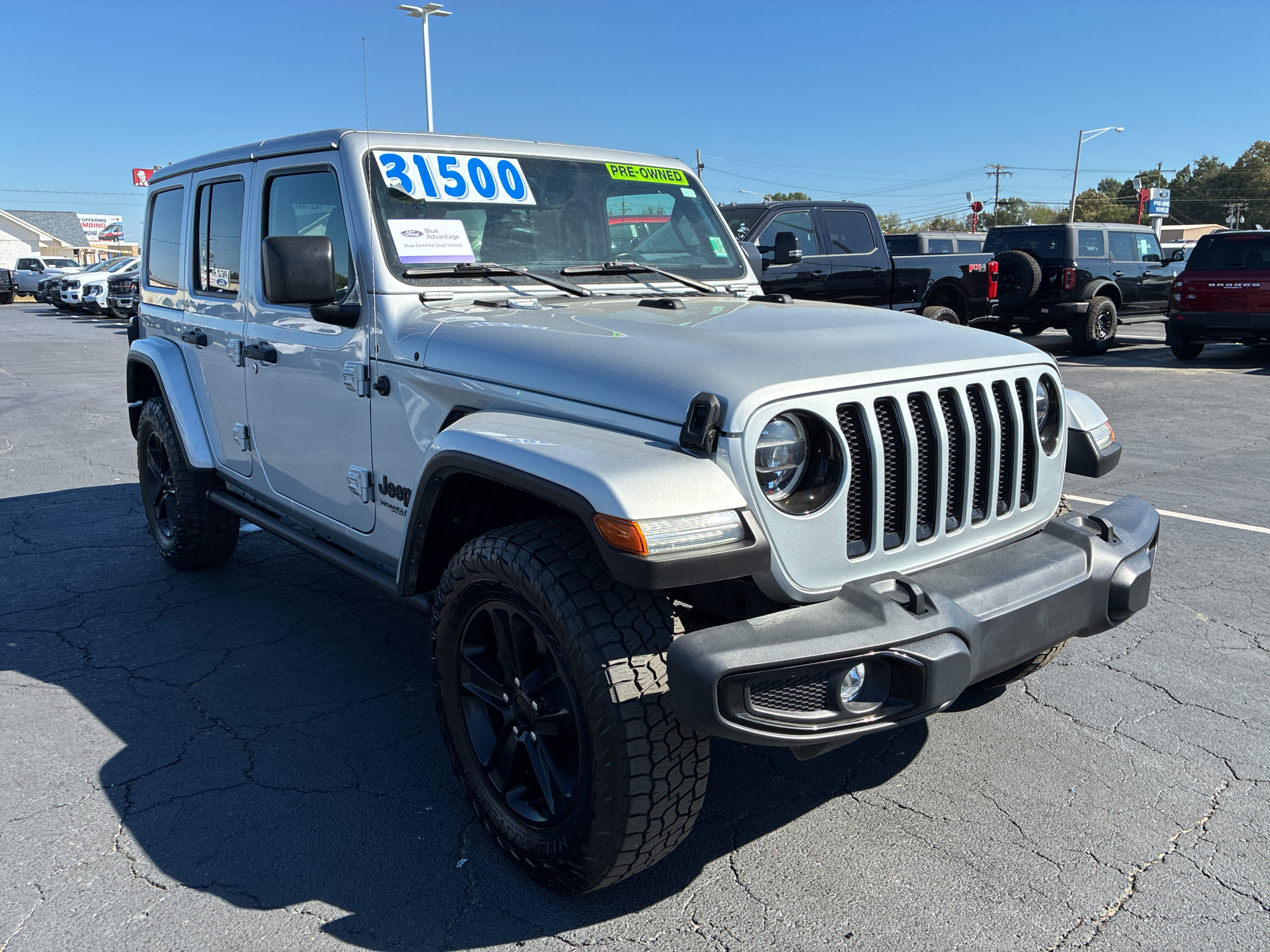2022 Jeep Wrangler Unlimited Sahara Altitude photo 3