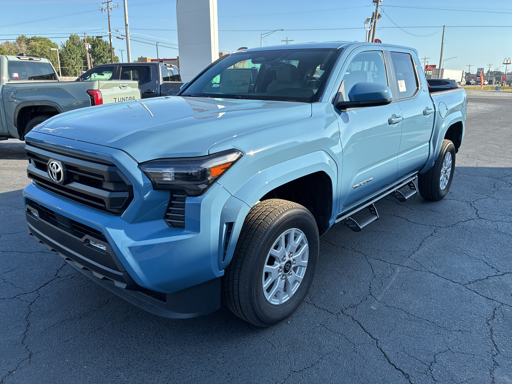 2026 Toyota Tacoma SR5 photo 1