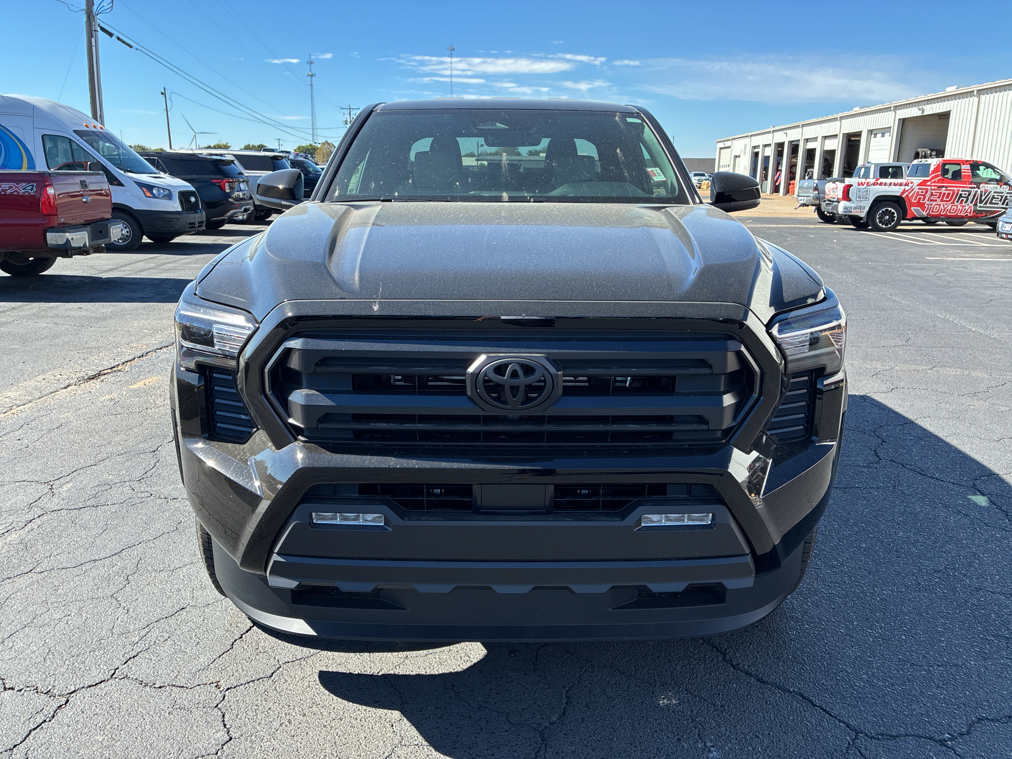 2026 Toyota Tacoma SR5 photo 2