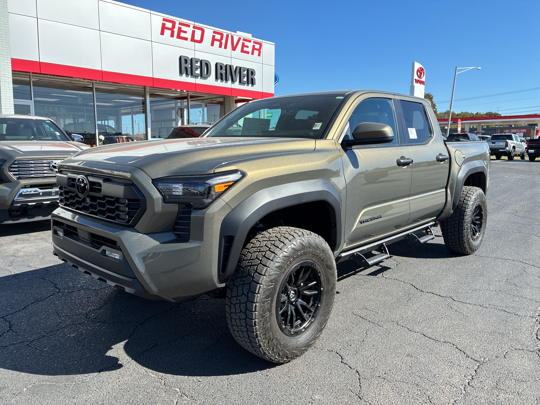 2026 Toyota Tacoma TRD Off Road photo 1