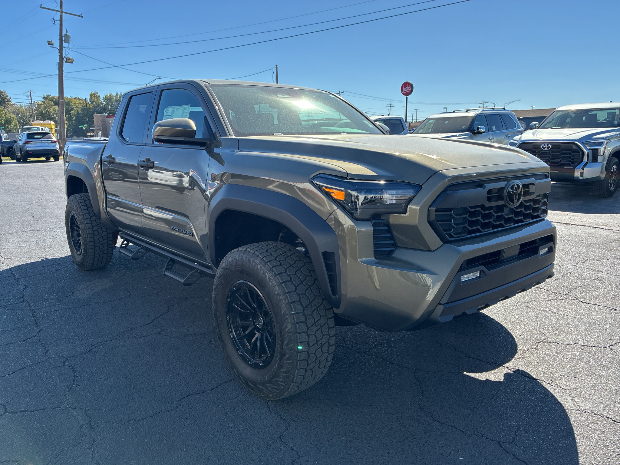 2026 Toyota Tacoma TRD Off Road photo 3