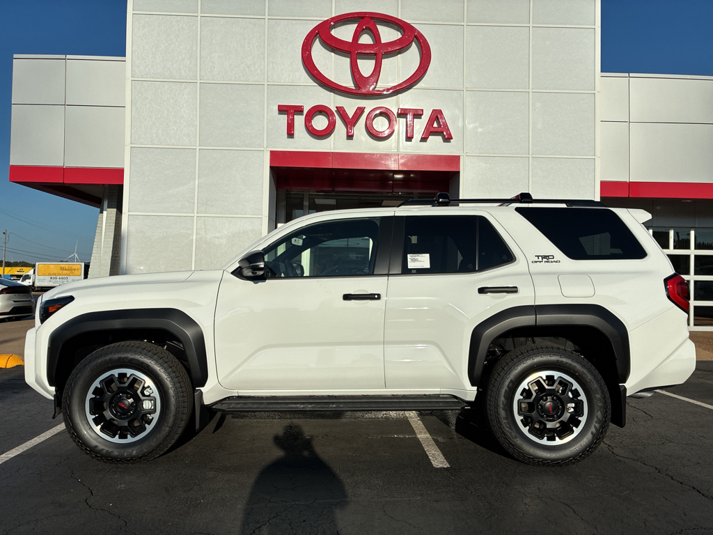 2026 Toyota 4Runner TRD Off Road Premium photo 1