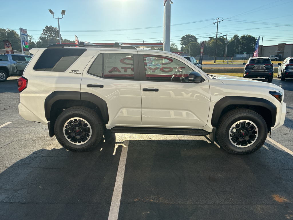 2026 Toyota 4Runner TRD Off Road Premium photo 5