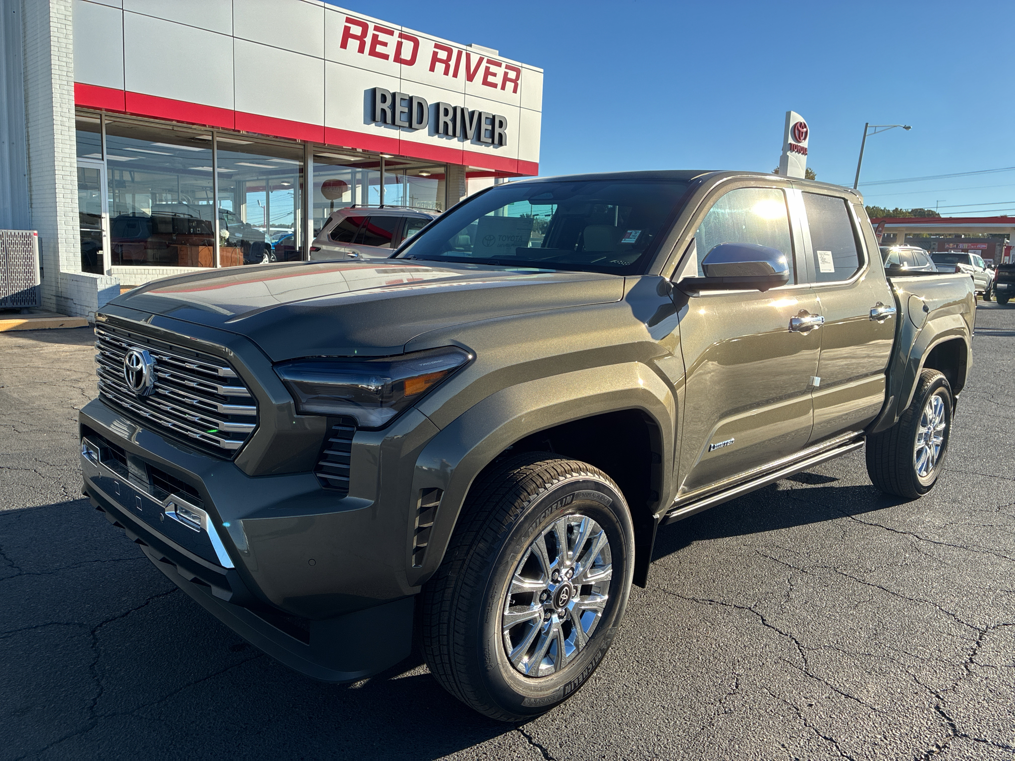 2026 Toyota Tacoma Limited photo 1