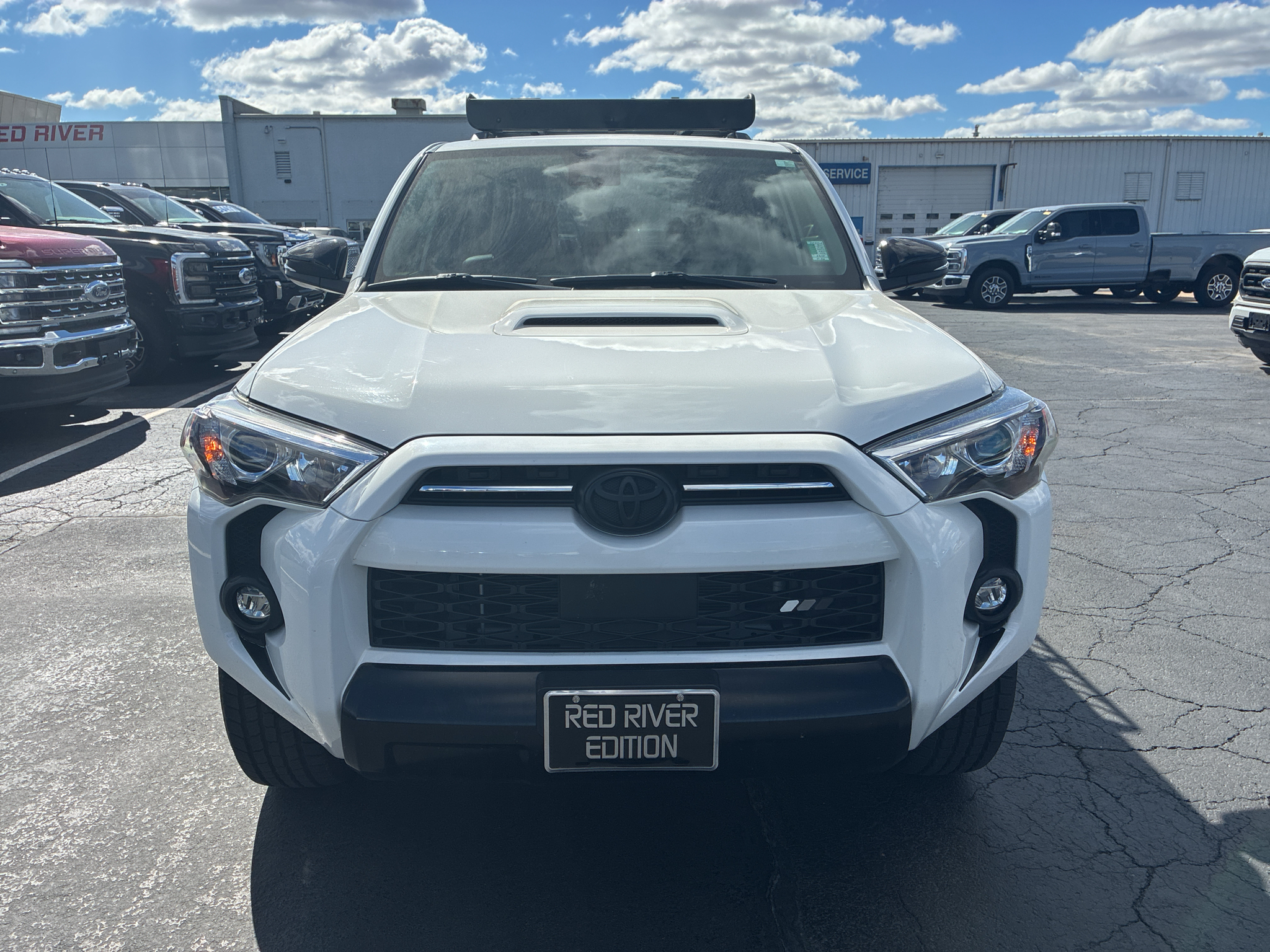 2021 Toyota 4Runner Venture photo 2