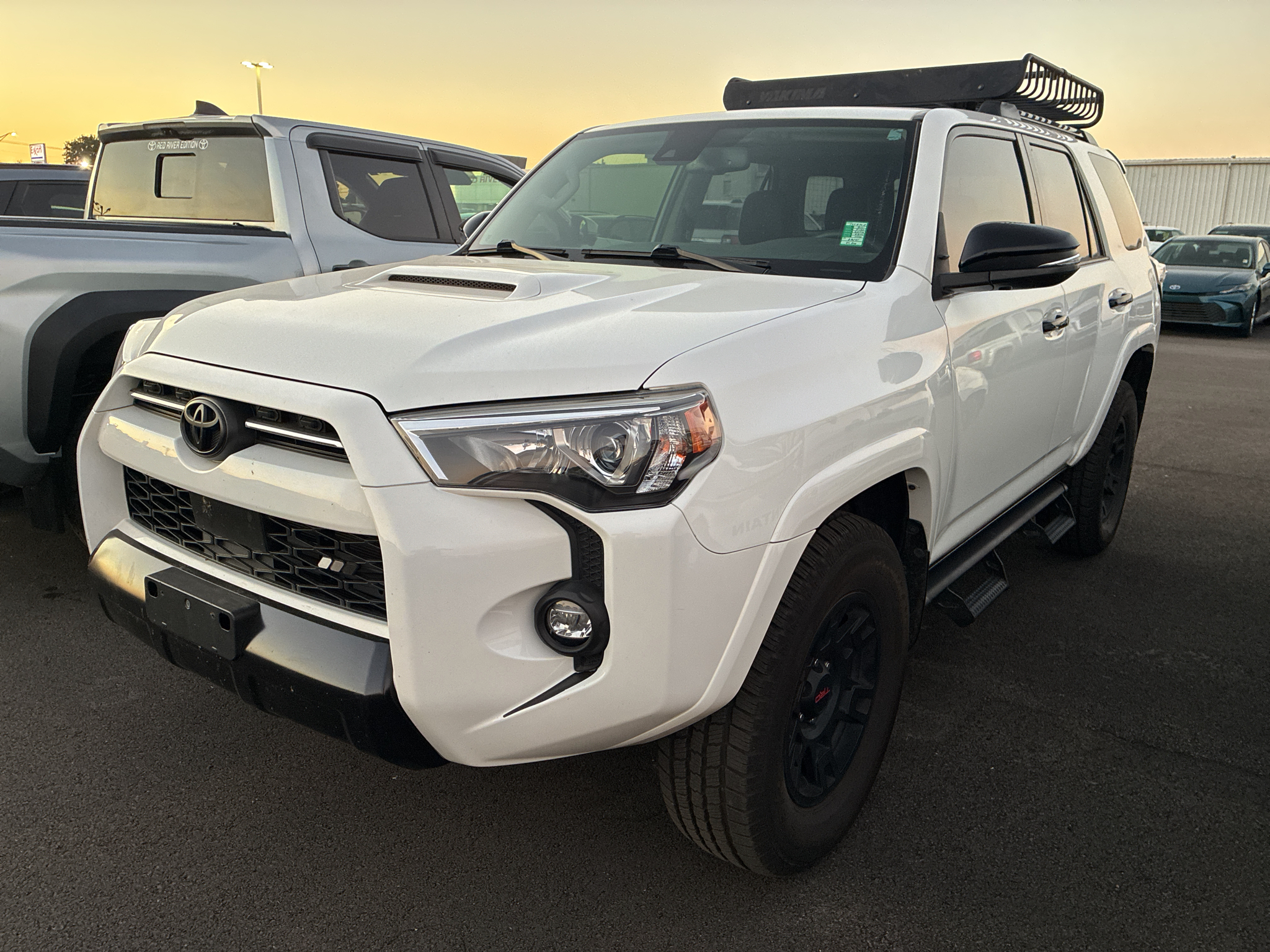 2021 Toyota 4Runner Venture photo 1