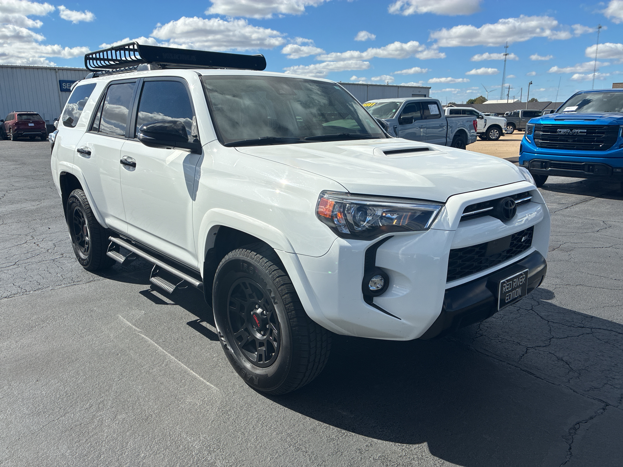 2021 Toyota 4Runner Venture photo 3