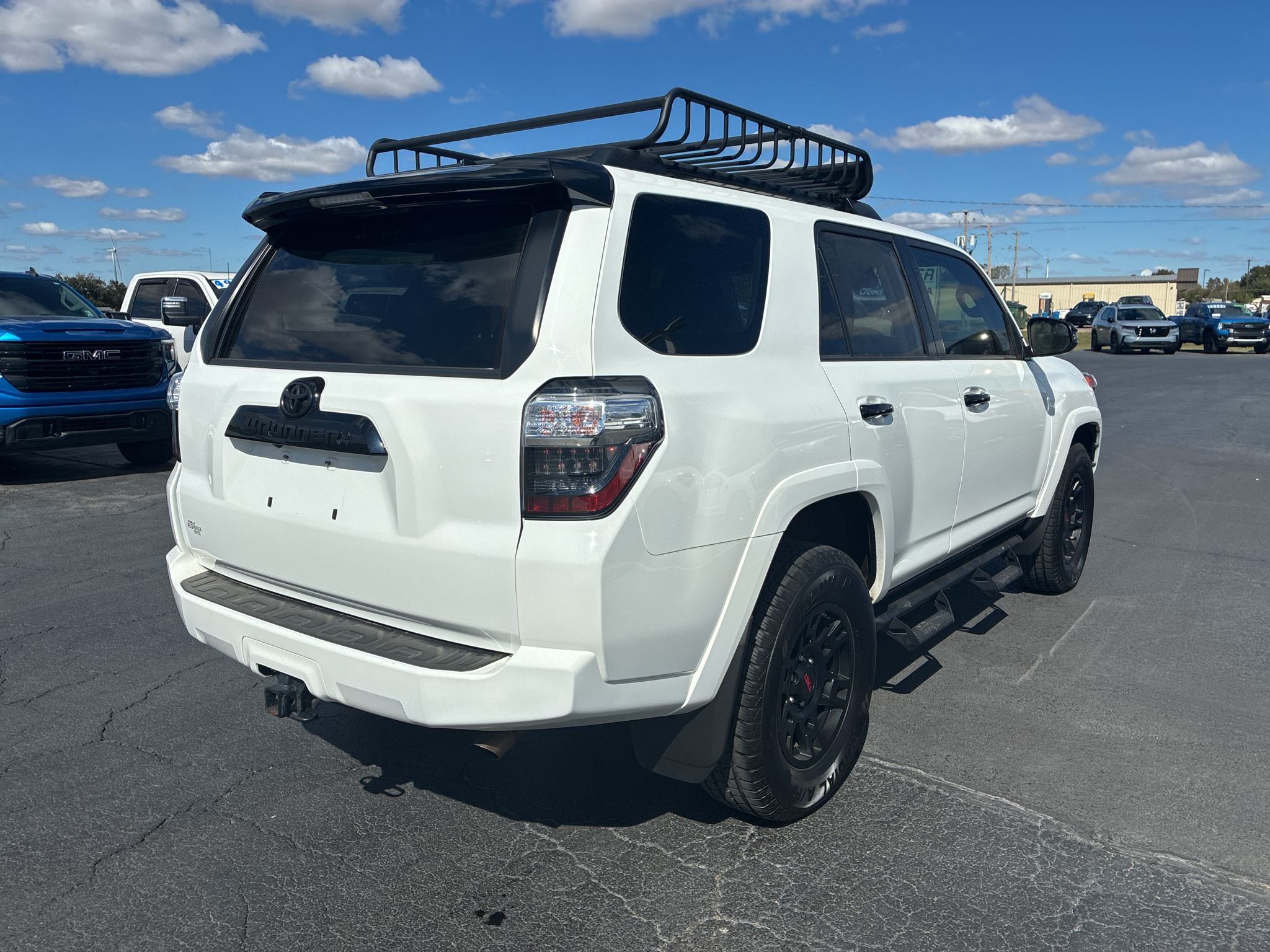 2021 Toyota 4Runner Venture photo 5
