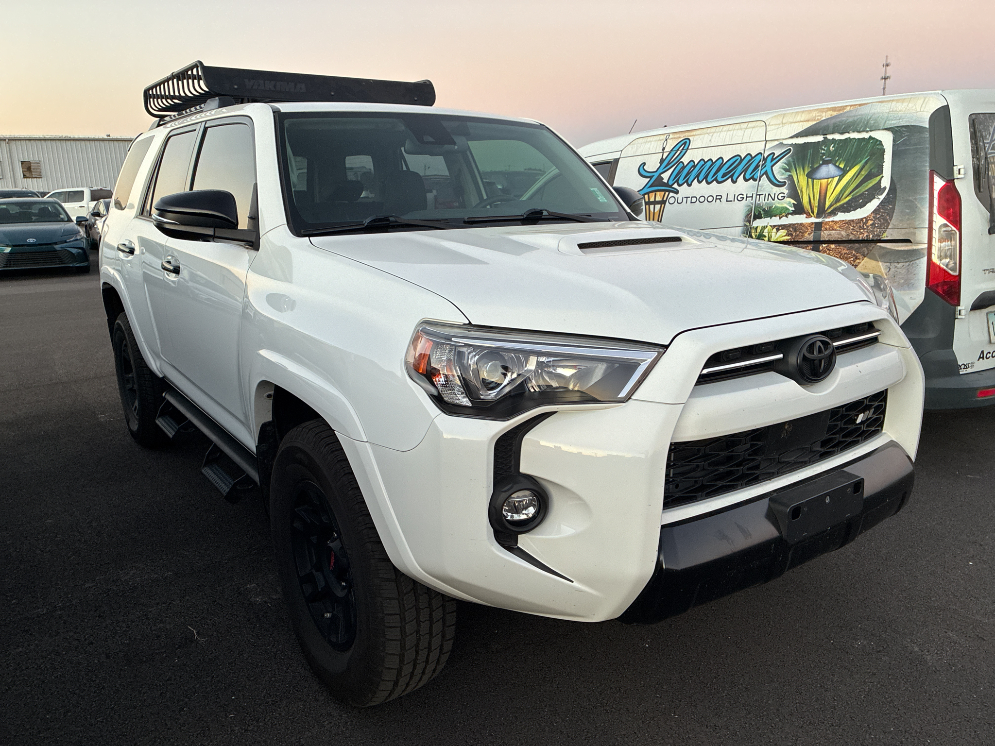 2021 Toyota 4Runner Venture photo 2