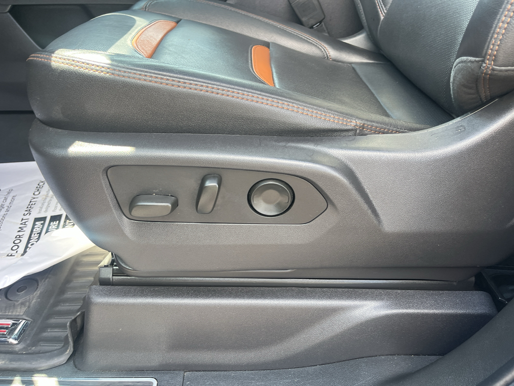 2024 Gmc Sierra representative vehicle photo