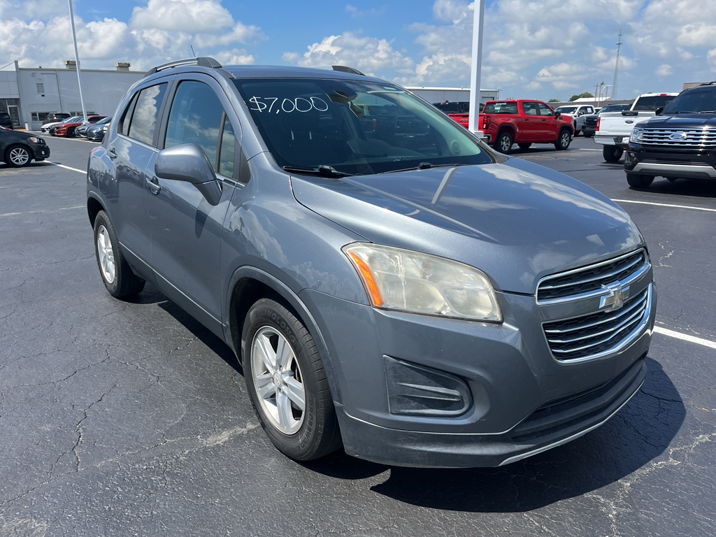 2015 Chevrolet Trax LT photo 3