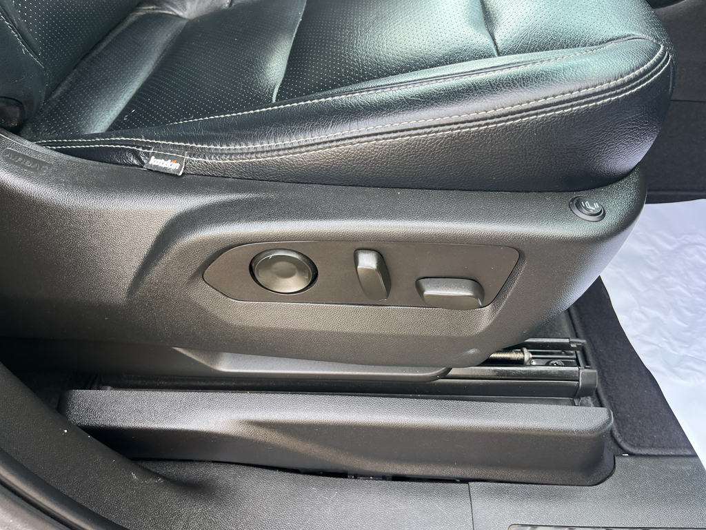 2022 Chevrolet Tahoe representative vehicle photo