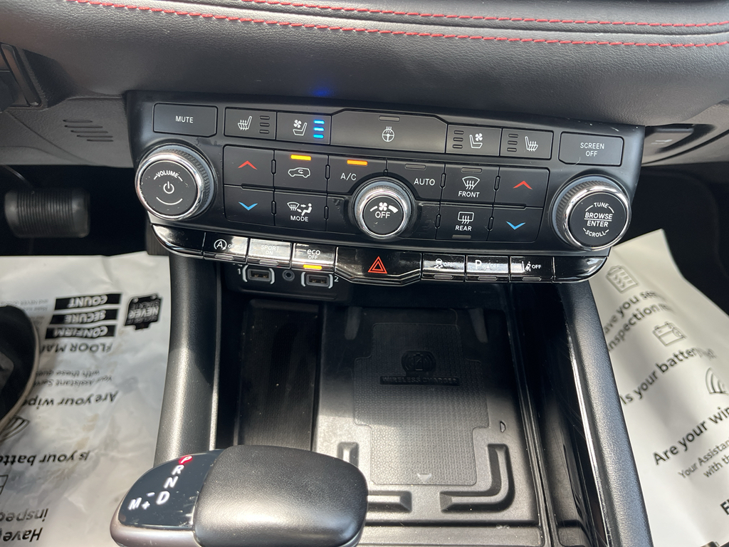 2023 Dodge Durango representative vehicle photo