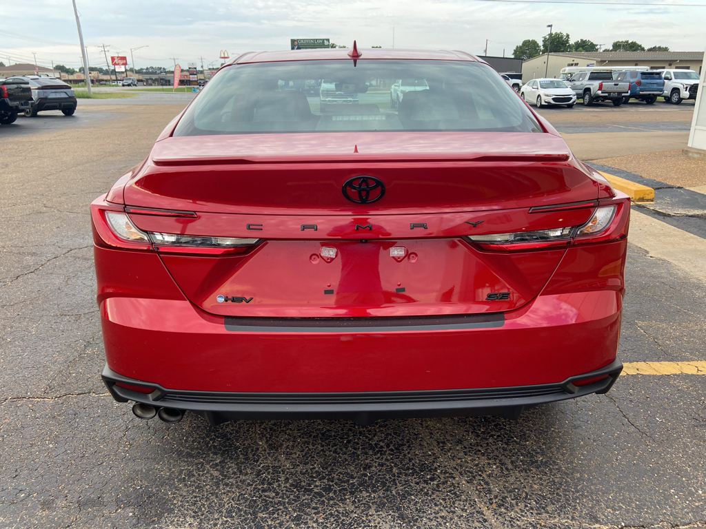 2026 Toyota Camry Hybrid SE photo 4