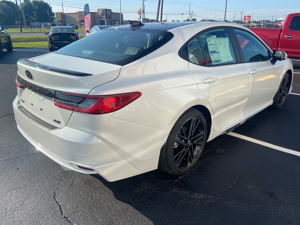 2026 Toyota Camry Hybrid XSE photo 5