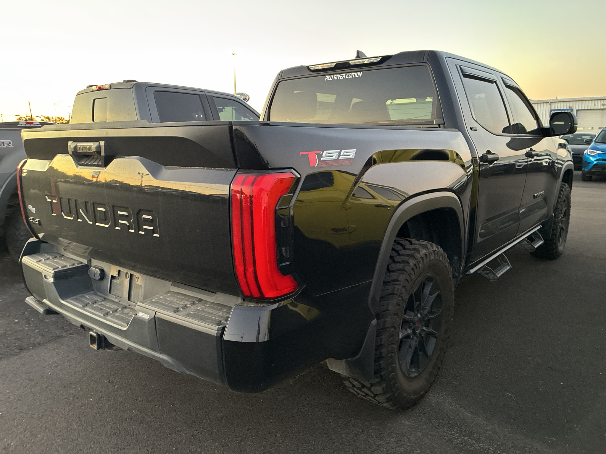 2024 Toyota Tundra SR5 photo 3