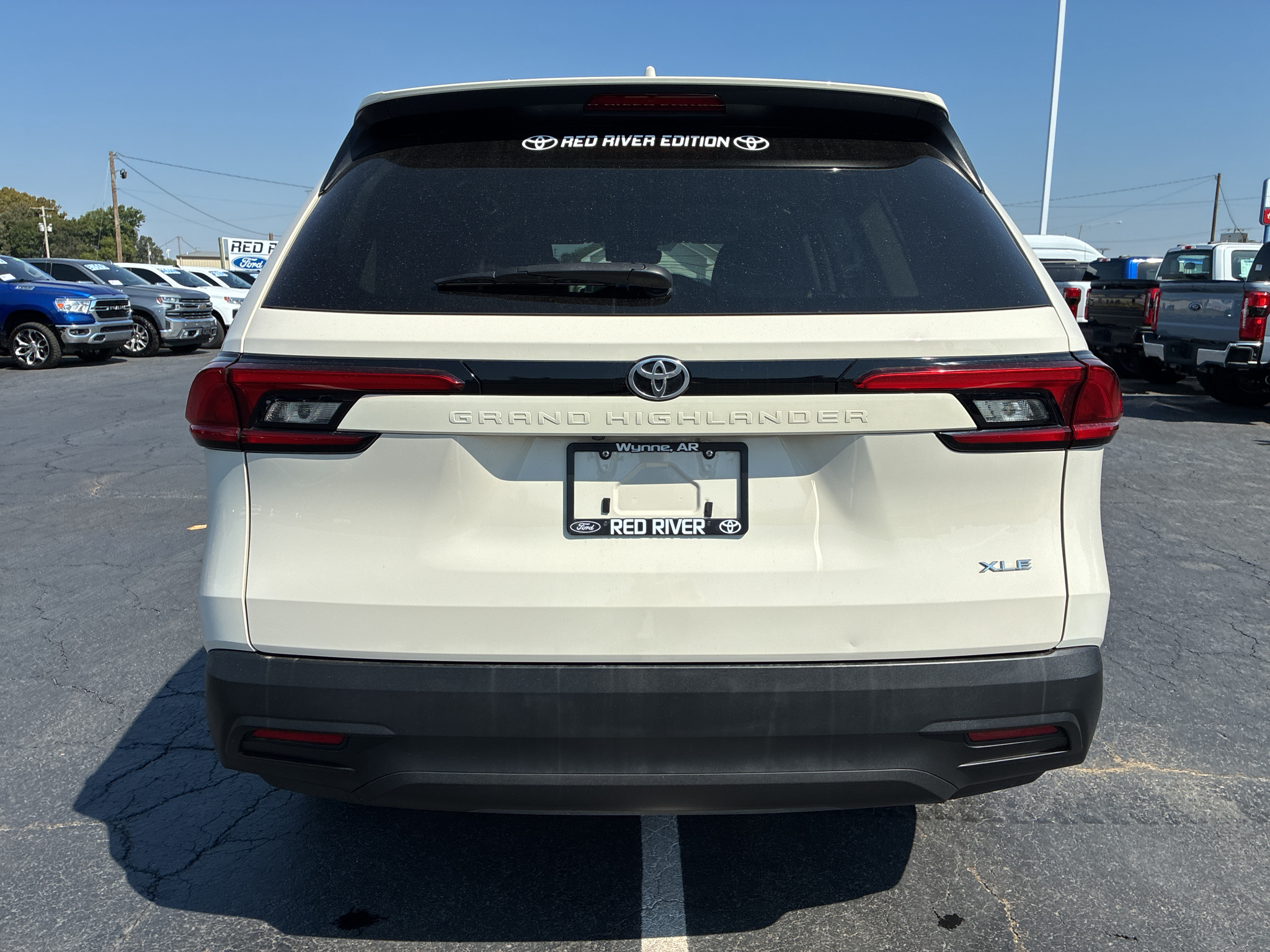 2024 Toyota Grand Highlander XLE photo 6