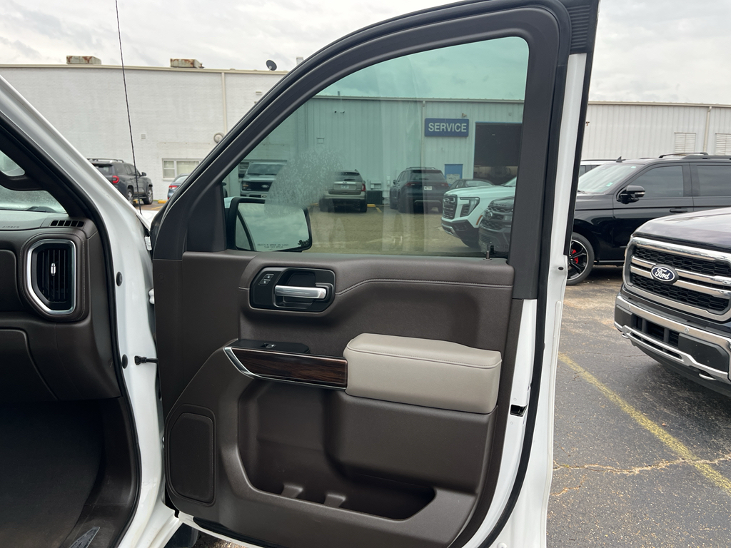 2021 Gmc Sierra representative vehicle photo