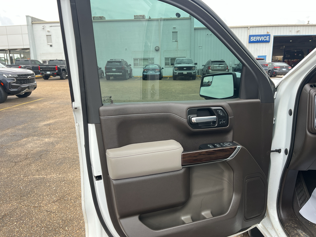 2021 Gmc Sierra representative vehicle photo