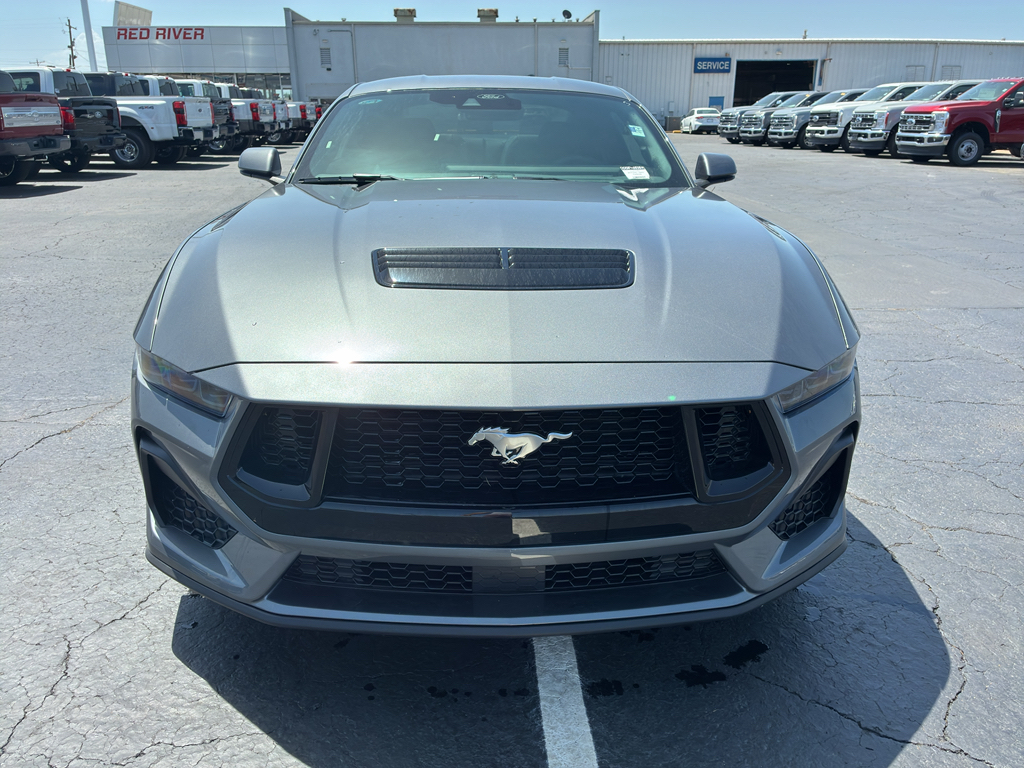 2026 Ford Mustang GT Premium photo 2