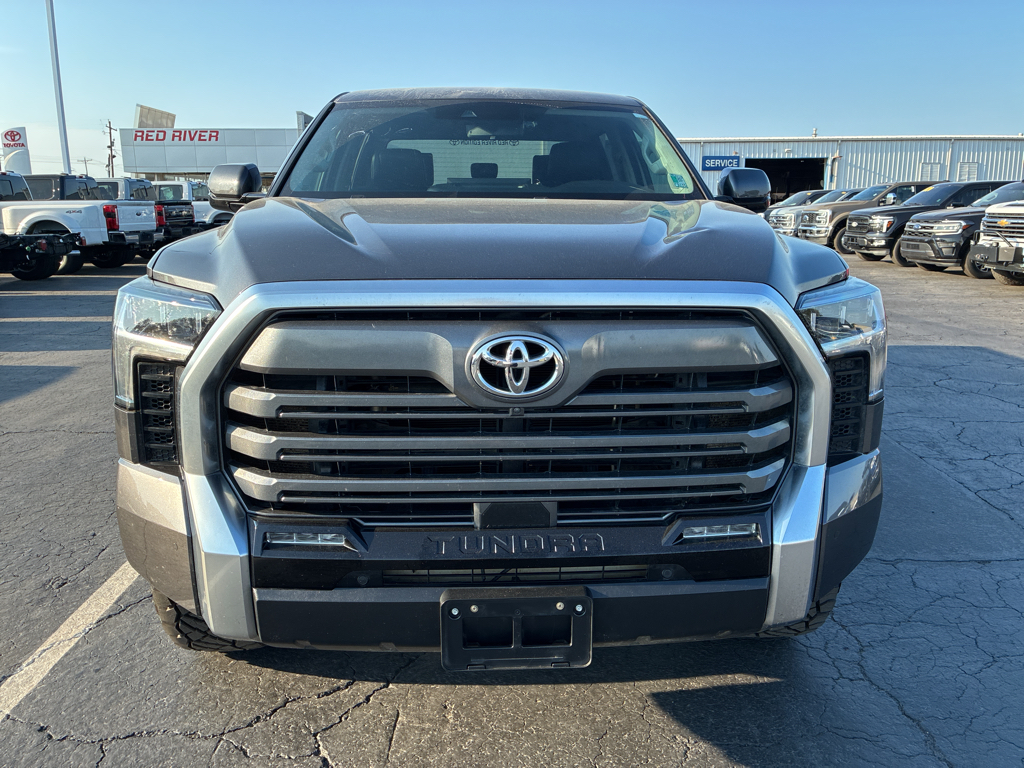 2024 Toyota Tundra Limited photo 2