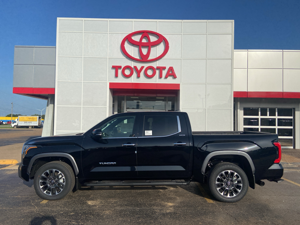 2026 Toyota Tundra Limited photo 2
