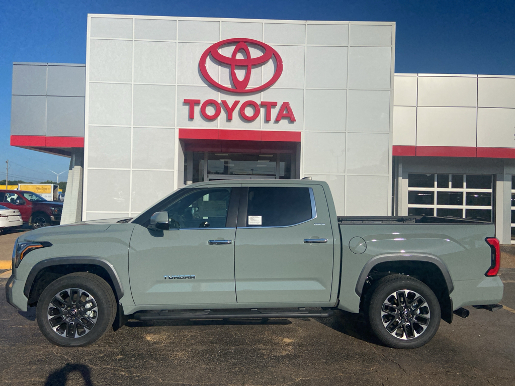2026 Toyota Tundra Limited photo 2