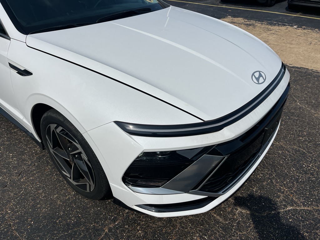 2025 Hyundai Sonata representative vehicle photo