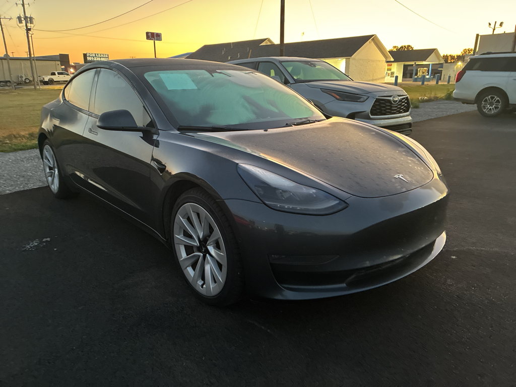 2022 Tesla Model 3 Long Range photo 2