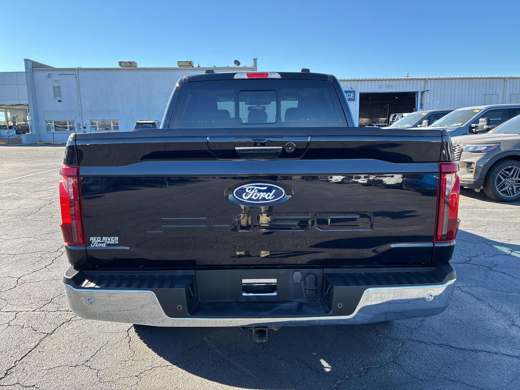 2024 Ford F-150 XLT photo 6