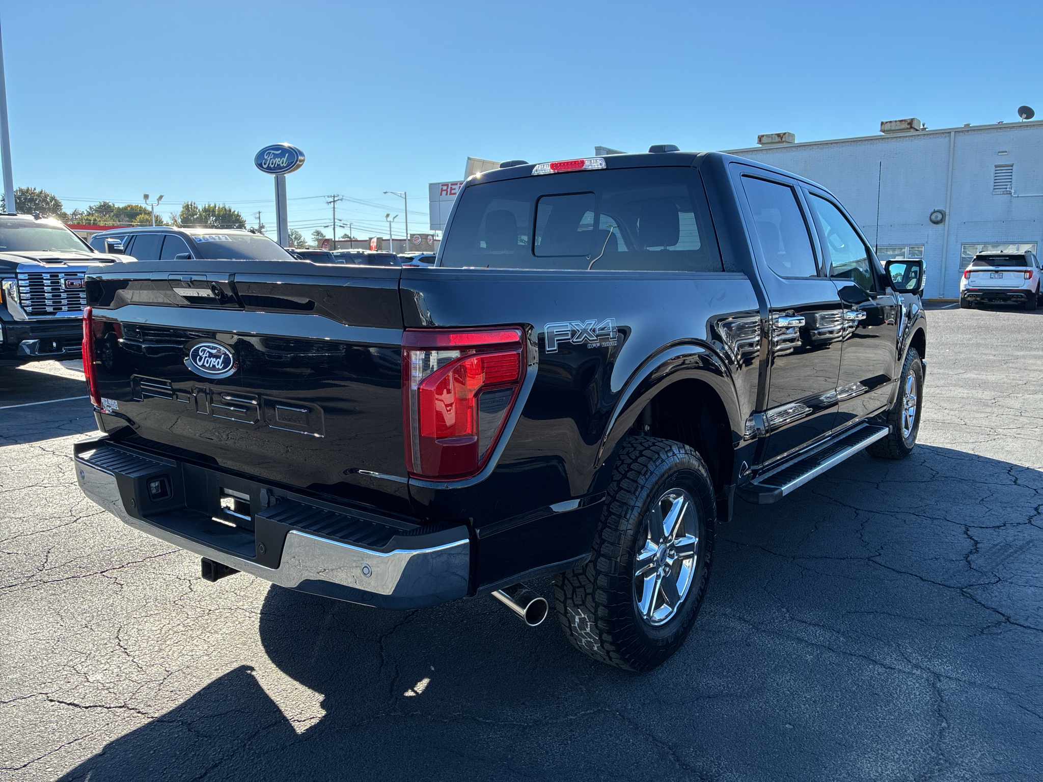 2024 Ford F-150 XLT photo 5