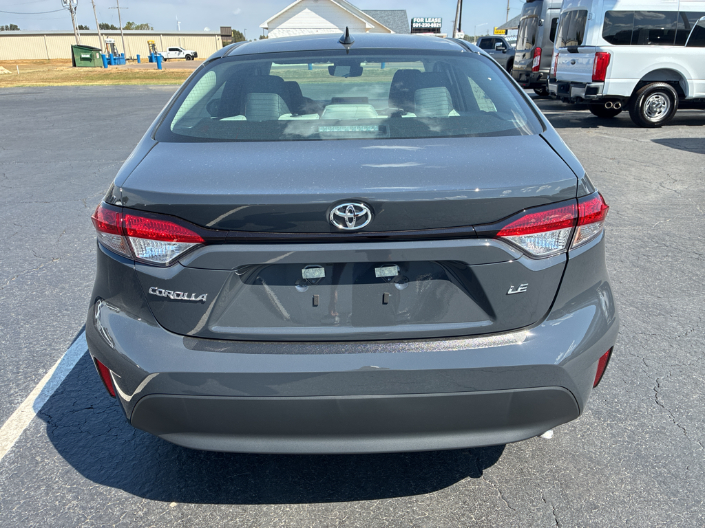 2026 Toyota Corolla LE photo 6