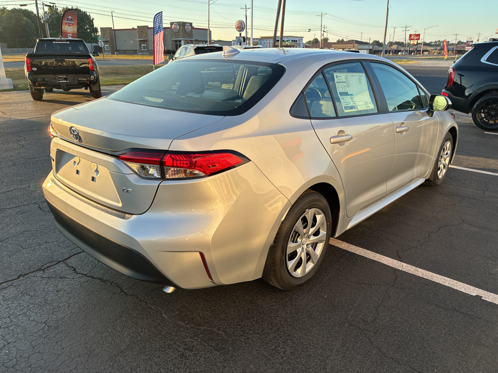 2026 Toyota Corolla LE photo 6