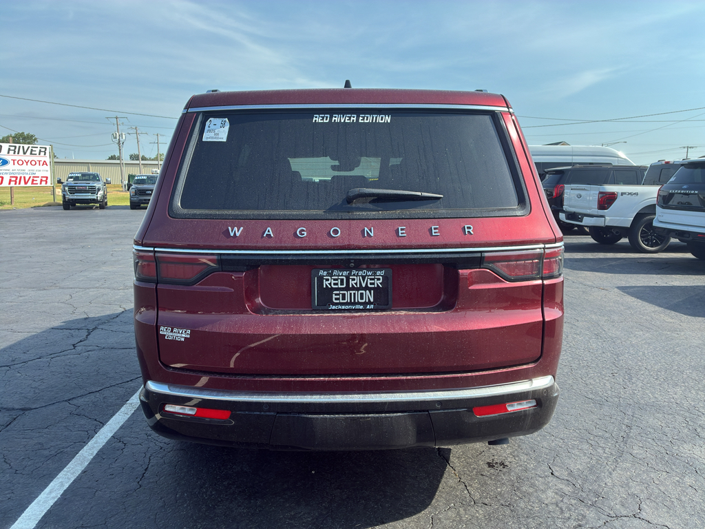 2025 Jeep Wagoneer Series III photo 6