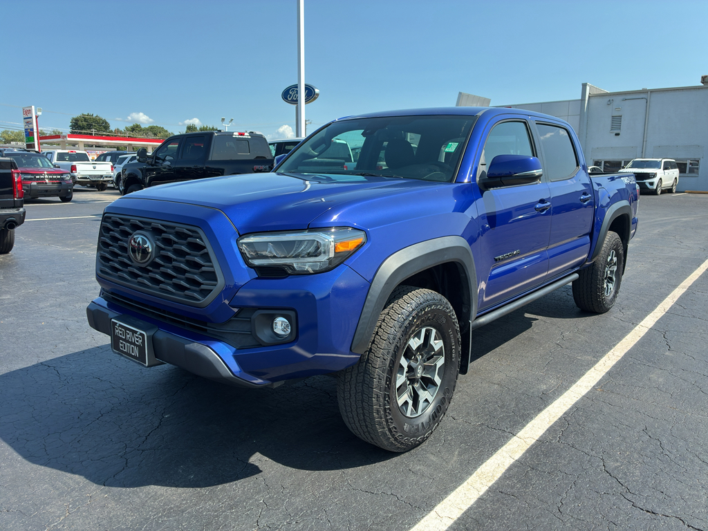 2023 Toyota Tacoma TRD Off Road photo 1