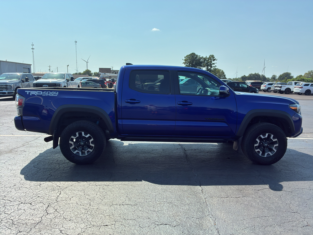 2023 Toyota Tacoma TRD Off Road photo 4