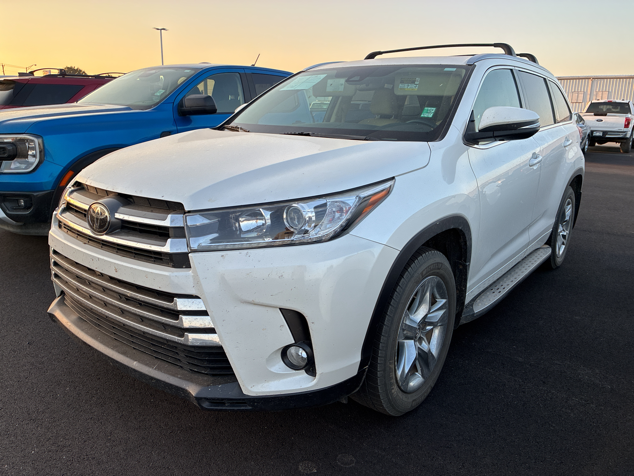 2018 Toyota Highlander Limited photo 1
