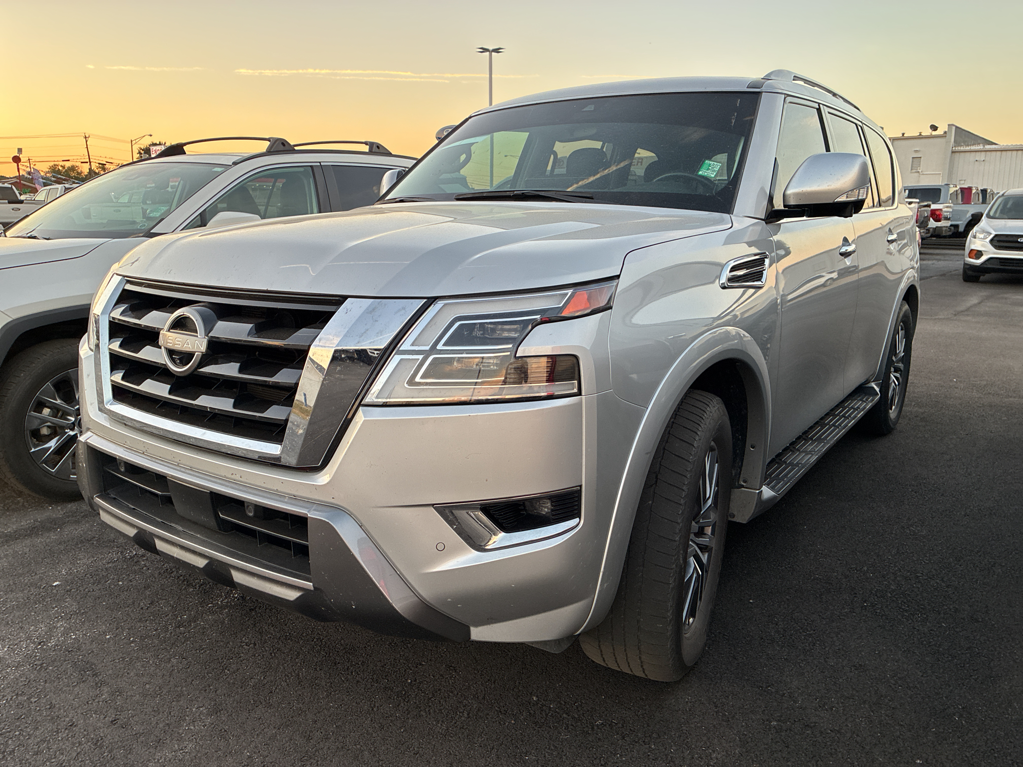 2024 Nissan Armada vehicle photo 1
