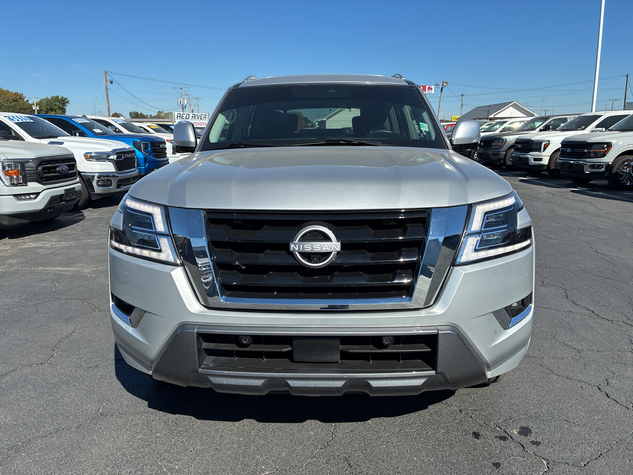 2024 Nissan Armada SL photo 2