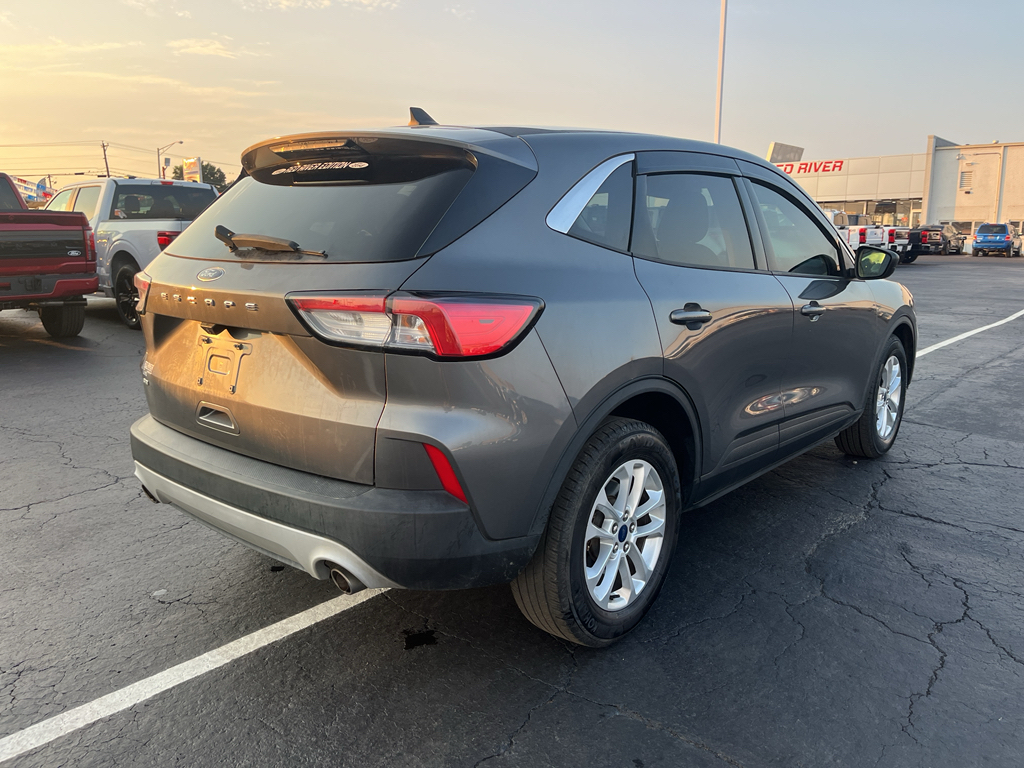 2022 Ford Escape SE photo 5