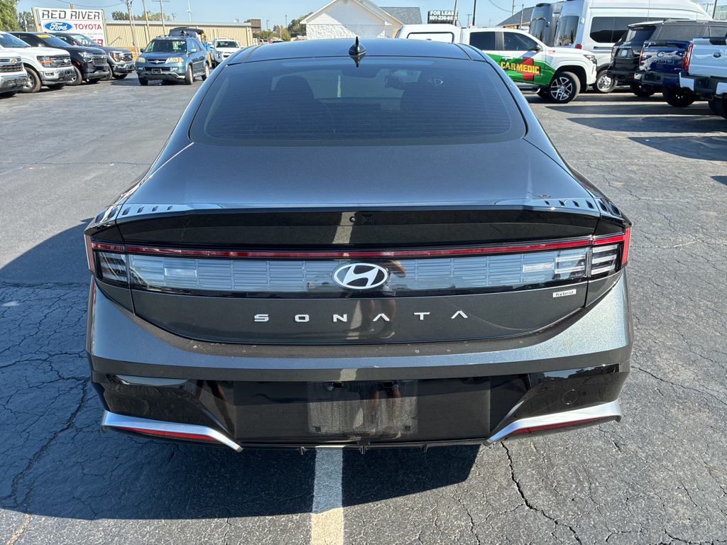 2026 Hyundai Sonata Hybrid SEL photo 6