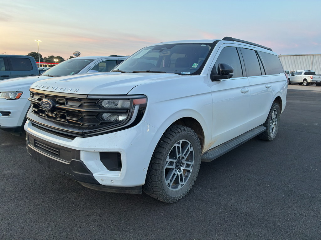 2025 Ford Expedition MAX Active photo 1