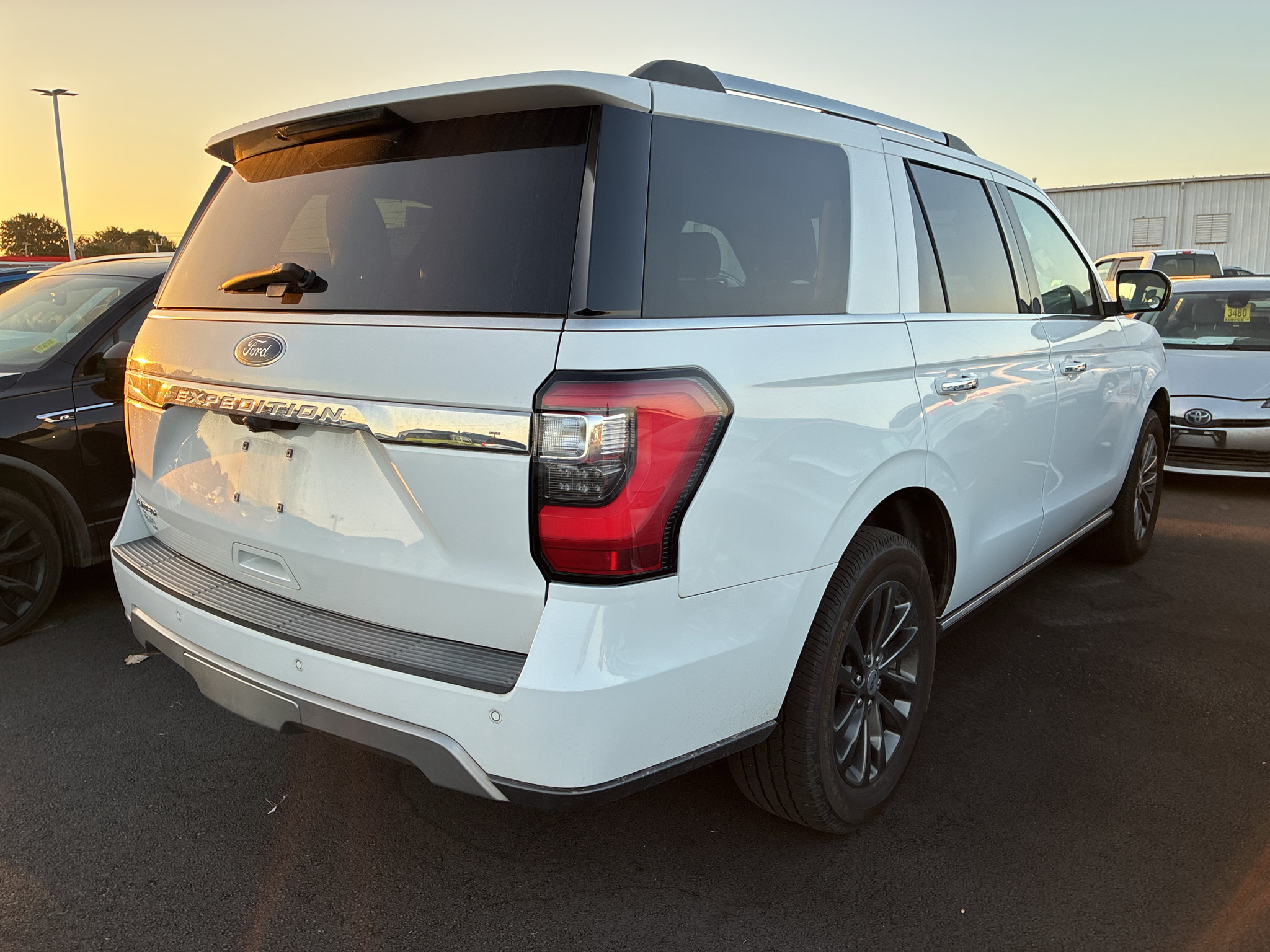 2020 Ford Expedition Limited photo 3