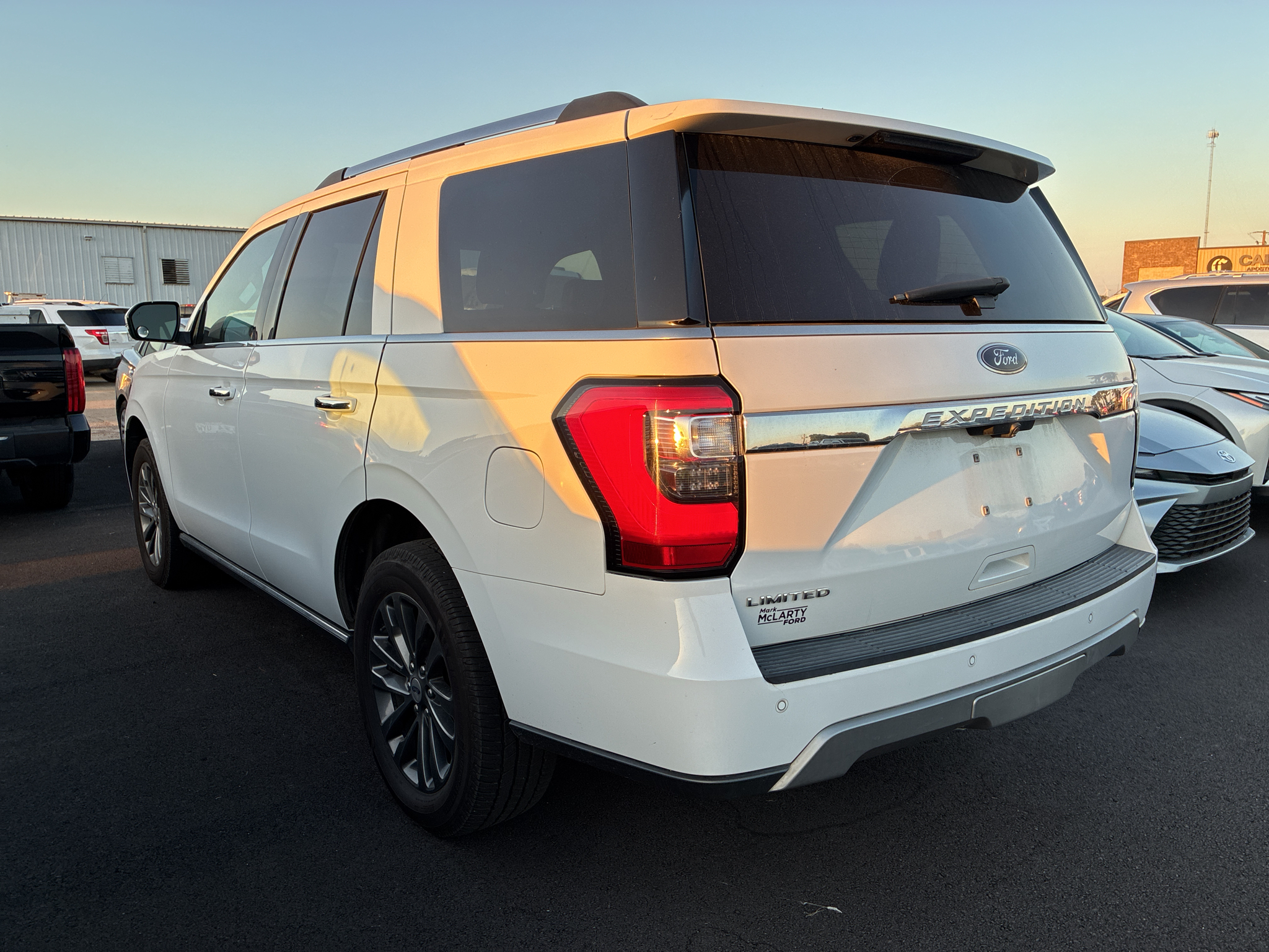 2020 Ford Expedition Limited photo 4