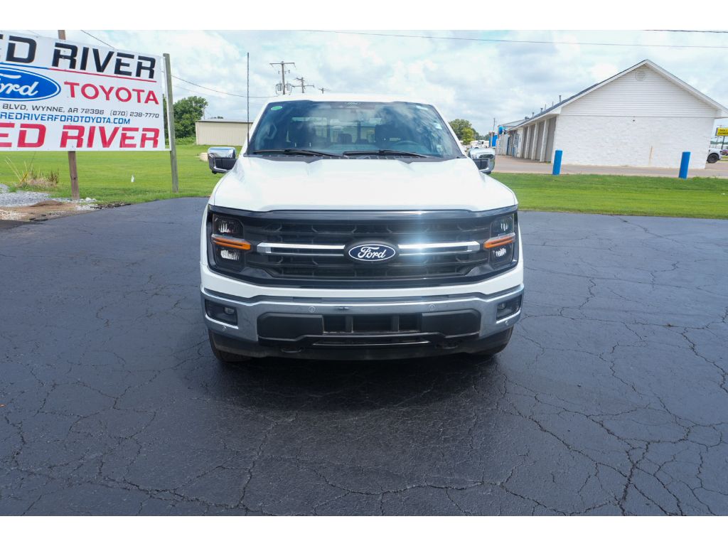 2025 Ford F-150 XLT photo 3