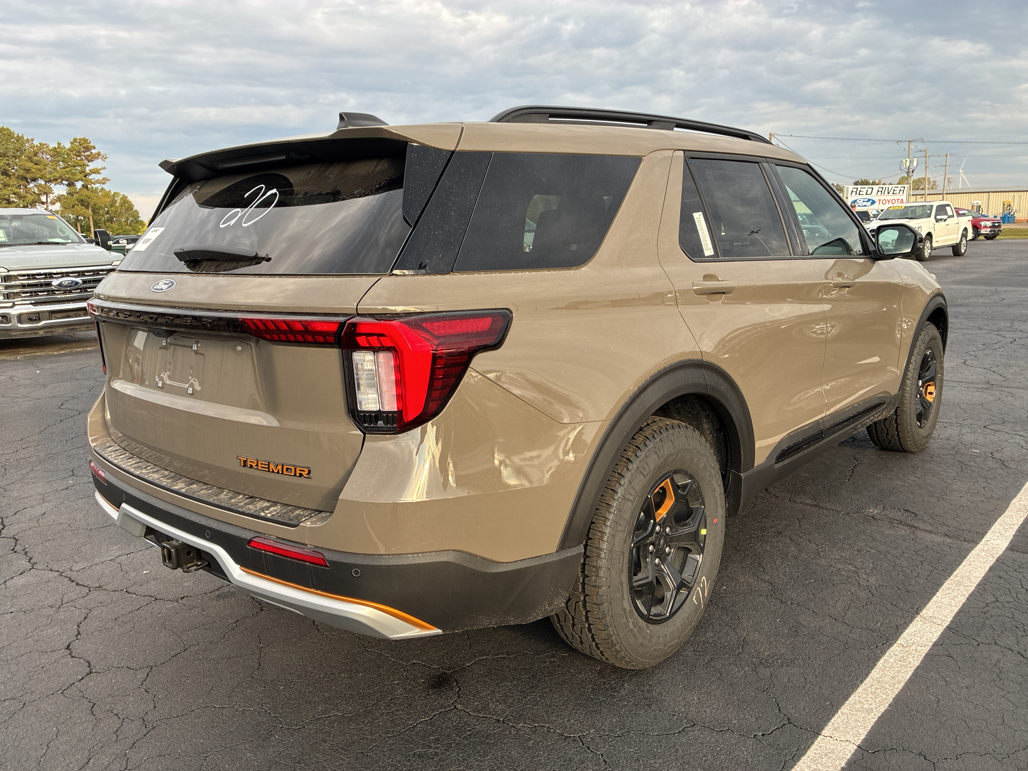 2027 Ford Explorer Tremor photo 5