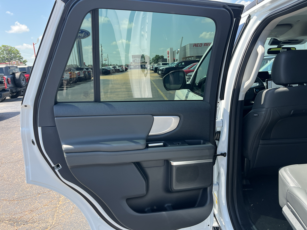 2026 Ford Expedition representative vehicle photo