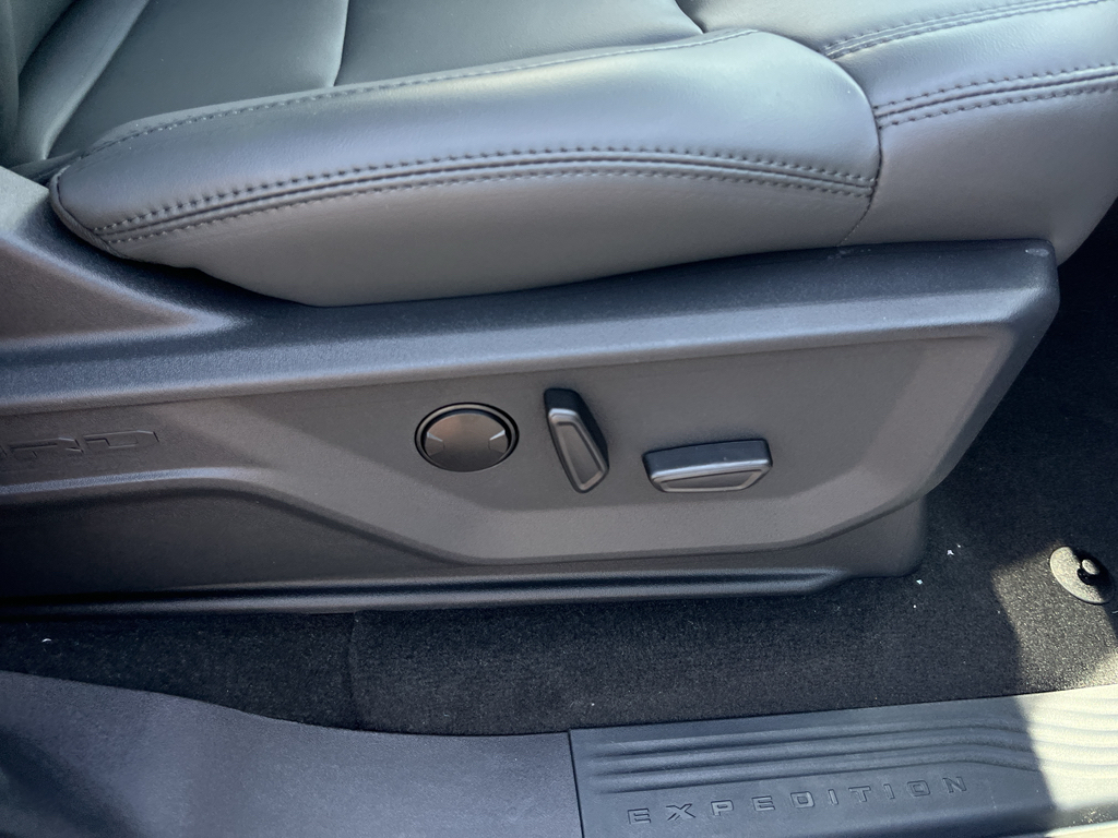 2026 Ford Expedition representative vehicle photo