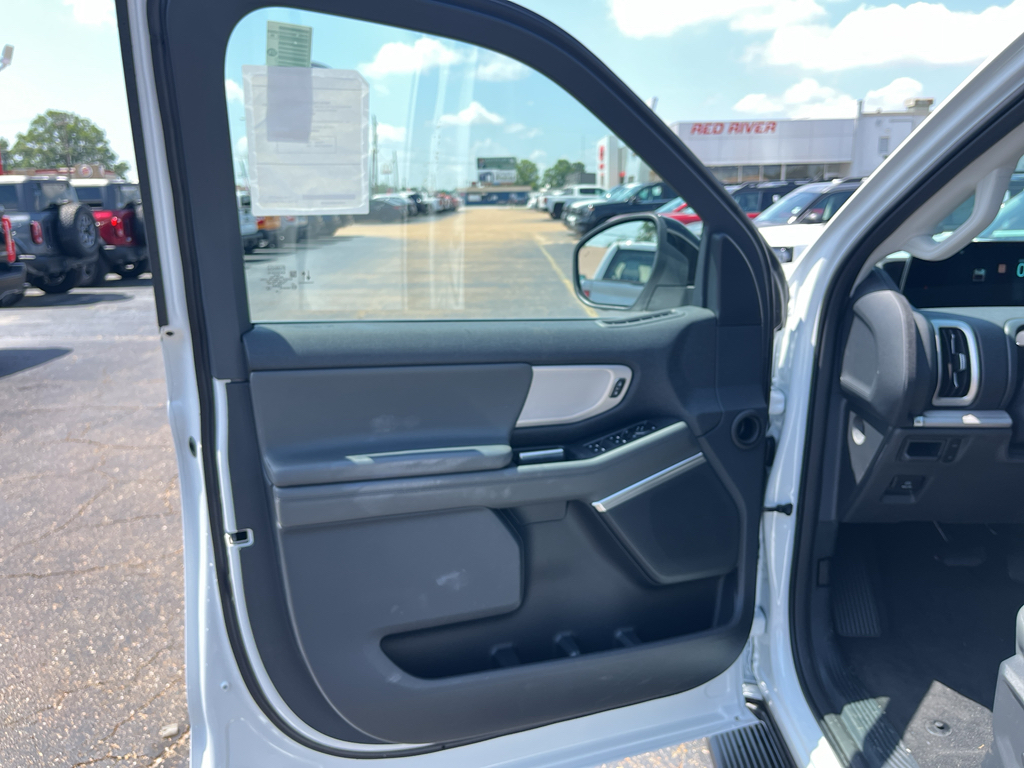 2026 Ford Expedition representative vehicle photo