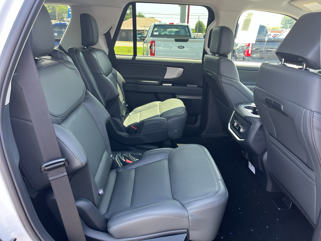 2026 Ford Expedition representative vehicle photo